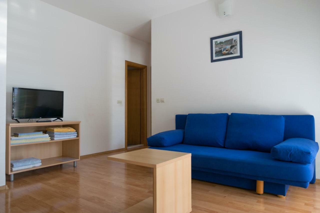 House Vera Baška Voda エクステリア 写真