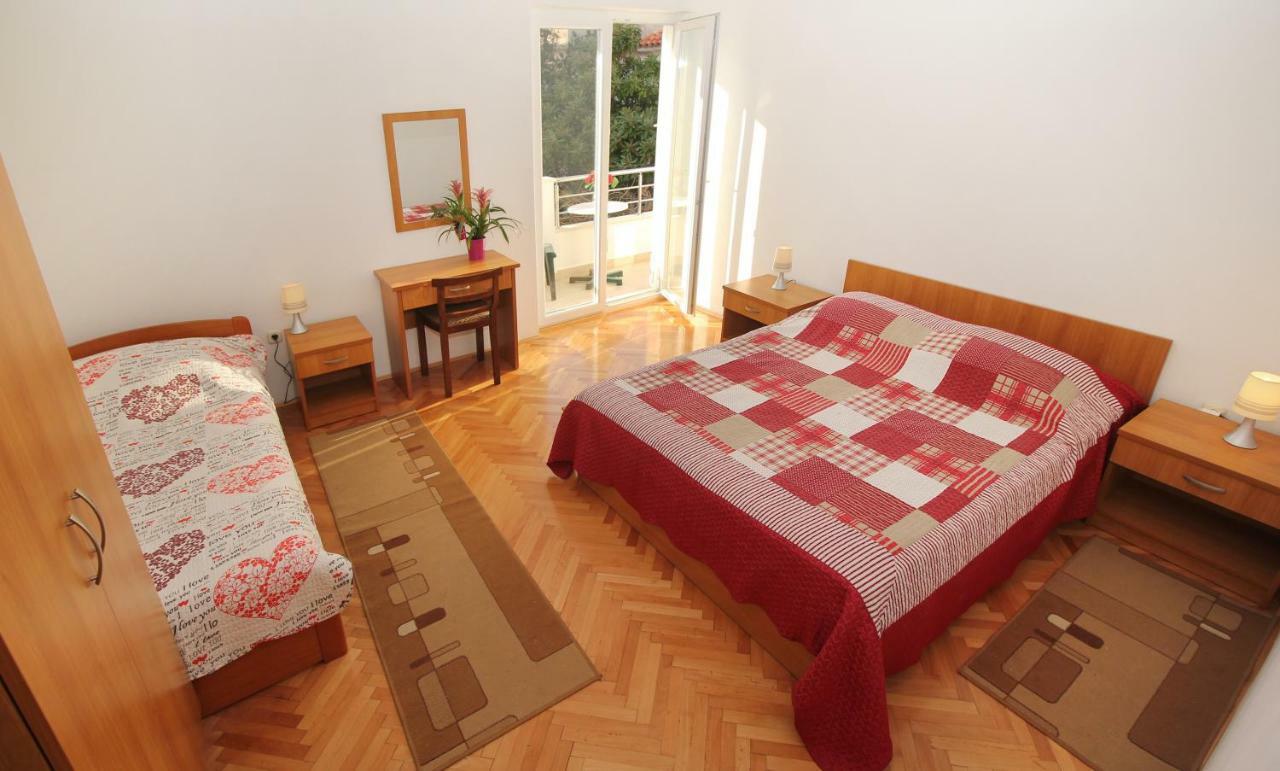 House Vera Baška Voda エクステリア 写真