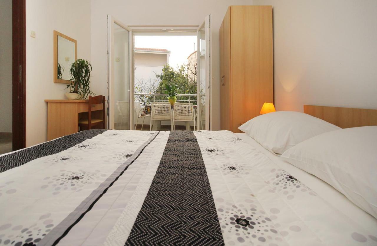House Vera Baška Voda エクステリア 写真