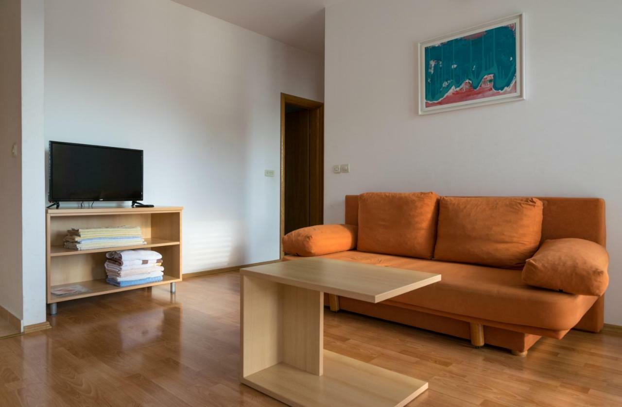 House Vera Baška Voda エクステリア 写真