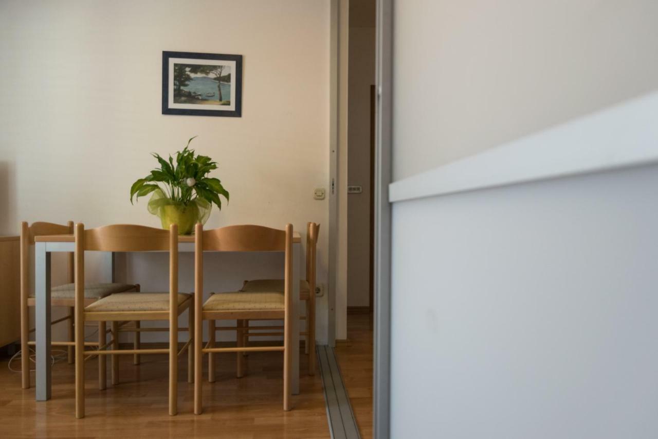 House Vera Baška Voda エクステリア 写真