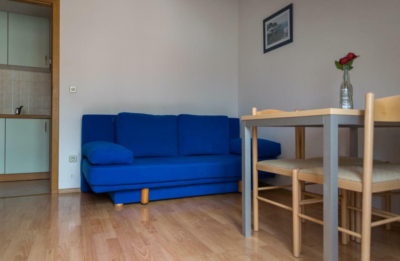 House Vera Baška Voda エクステリア 写真