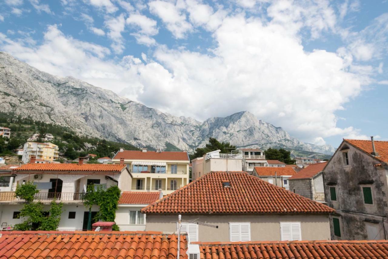 House Vera Baška Voda エクステリア 写真